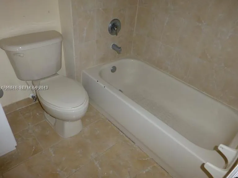 641 E Mowry Ct — Photo 8