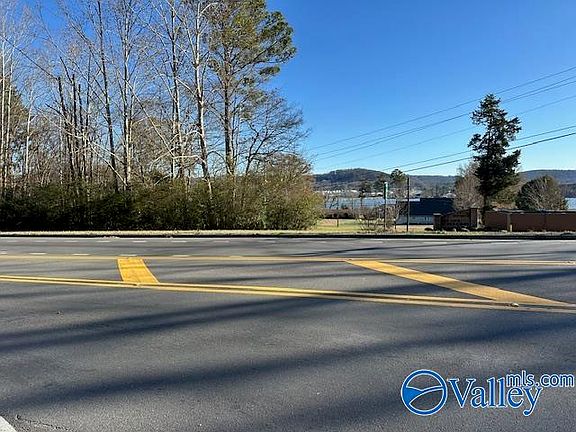 2nd image of 2315 State Highway 79 S