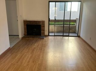 18954 Sherman Way UNIT 4, Los angeles, CA 91335