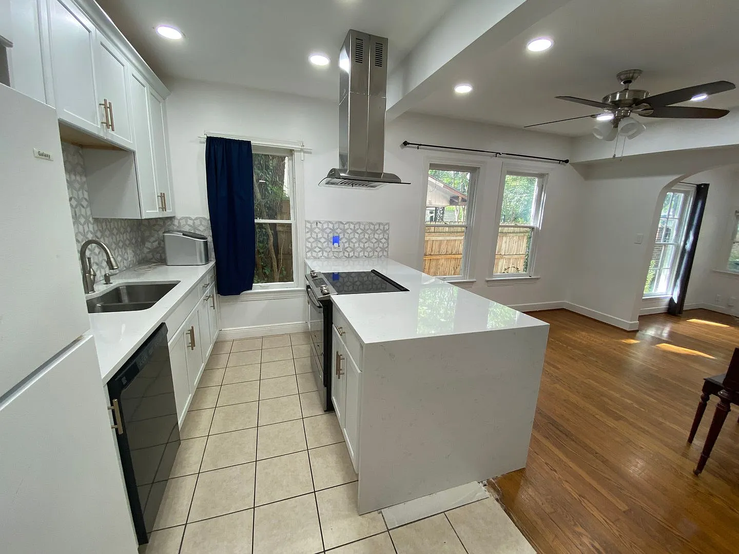 803 East 32nd Street — Photo 4