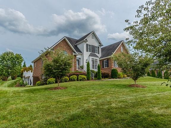 2nd image of 16156 Peregrine Dr