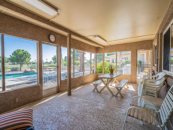 4th image of 10741 W Welk Dr