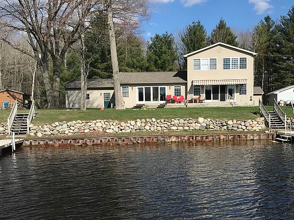 5th image of 3111 Lakeshore Dr