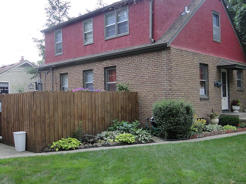 1st image of 814 Griggs St N #B