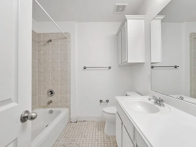 12618 Red Hawk Dr — Photo 13