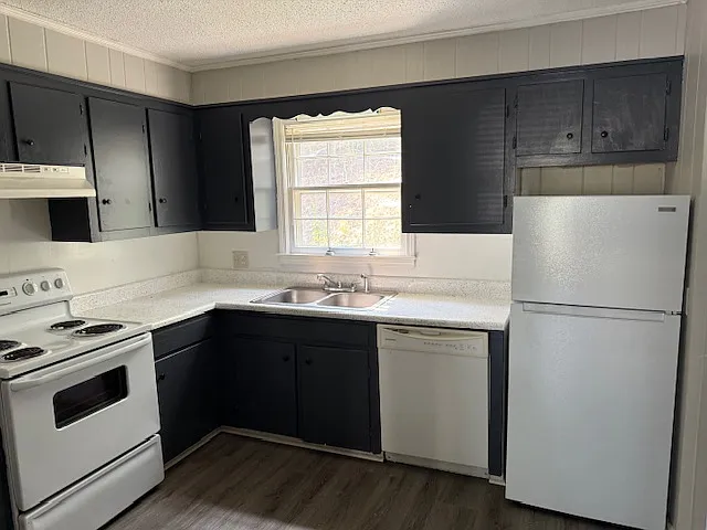 Garden Heights — Photo 1