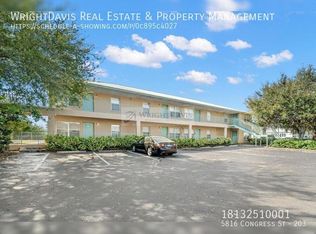 5816 Congress St APT 203, New Port Richey, FL 34653
