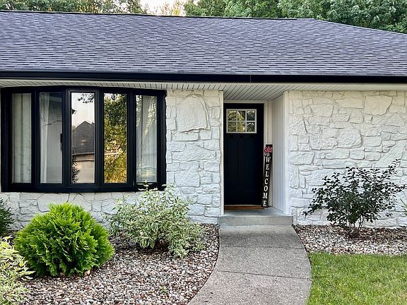 2nd image of 8328 Hill Gail Dr