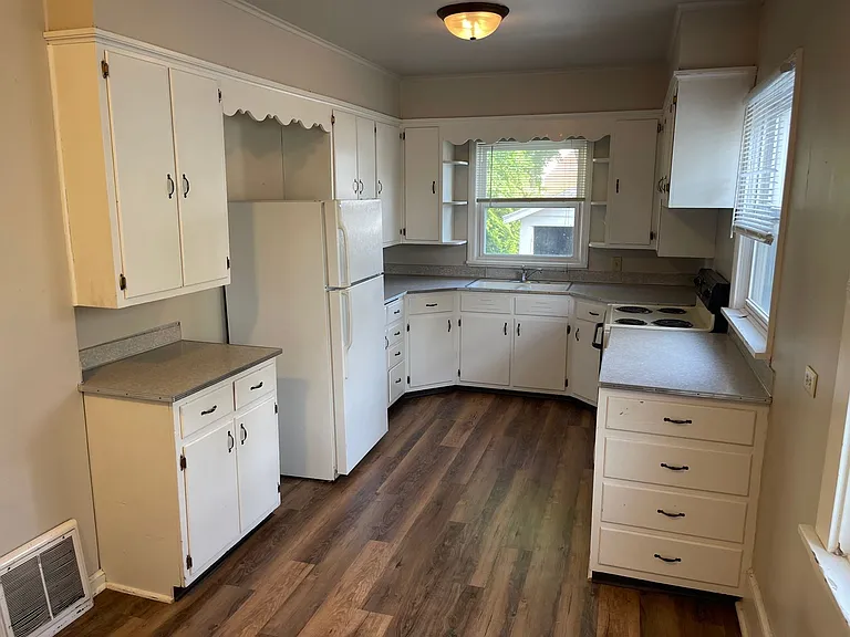 801 Scott Ave — Photo 10