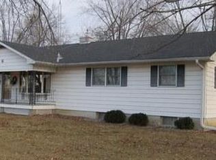 608 2nd St, Mendon, MO 64660