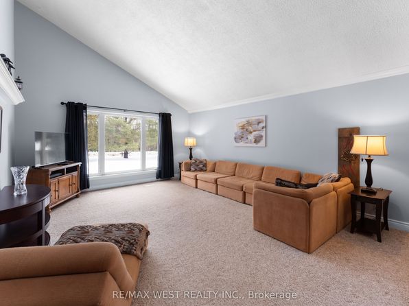 225 Pine Lake Rd, Bonfield, ON P0H 2E0
