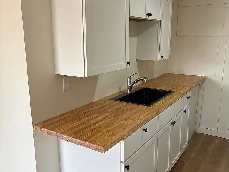1815 Harding Blvd — Photo 9