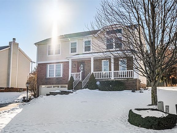 5th image of 119 Clearbrook Dr
