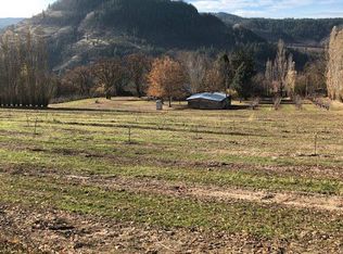 1631 Carroll Rd, Mosier, OR 97040