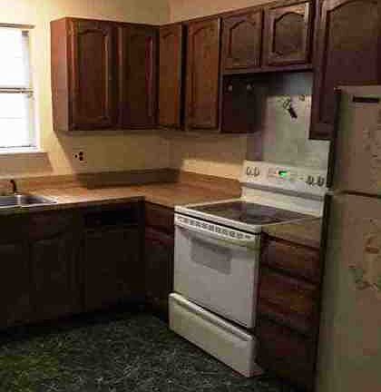 3rd image of 4931 Cardigan Ct