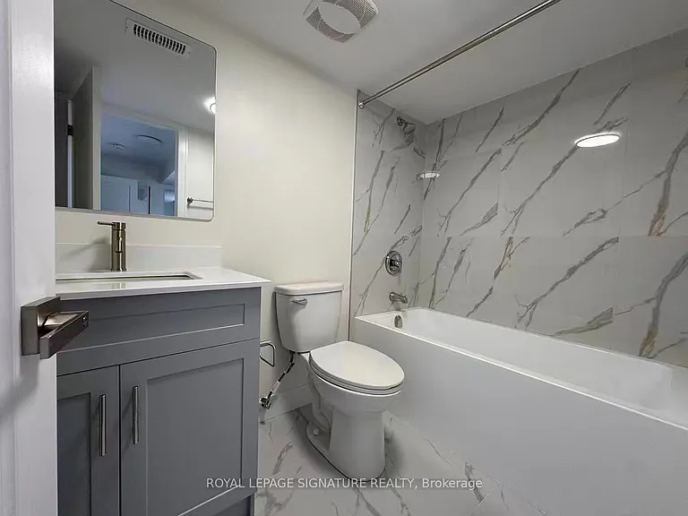 53 Bishop Ave #3 — Photo 5