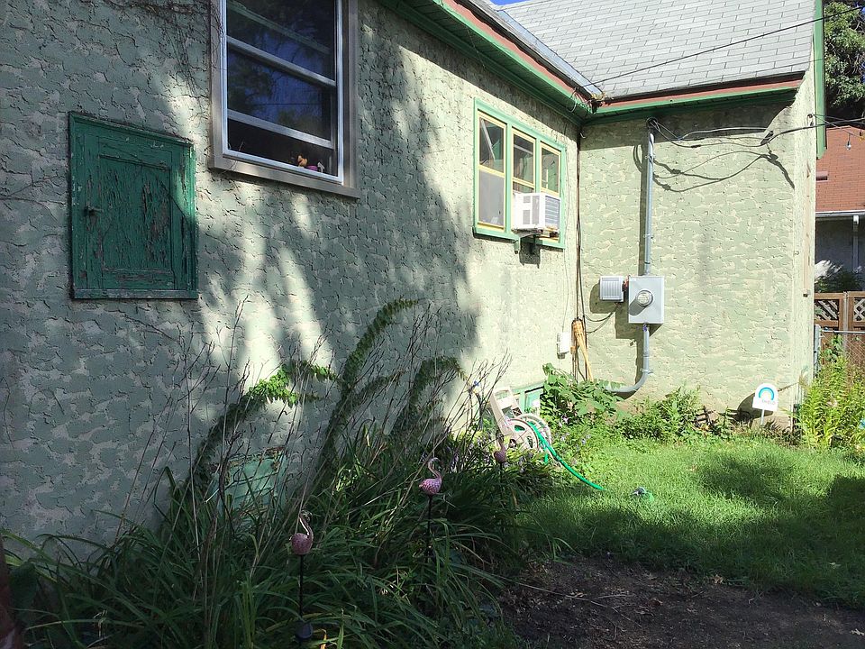 2nd image of 4038 Washburn Ave N