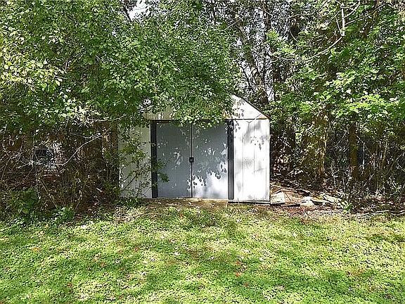 5th image of 85 Troy Del Way