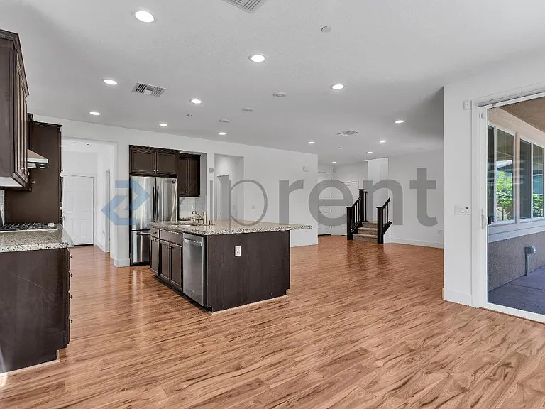1483 S Barker St — Photo 7