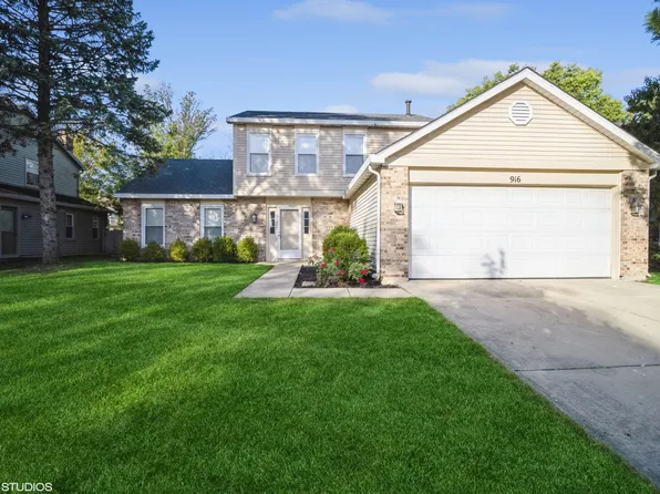 916 Hobson Dr, Buffalo Grove, IL 60089