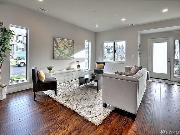 5th image of 5301 49th Street Ct W