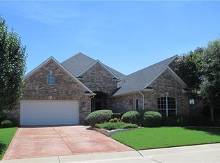 11913 Shalimar Way, Denton, TX 76207