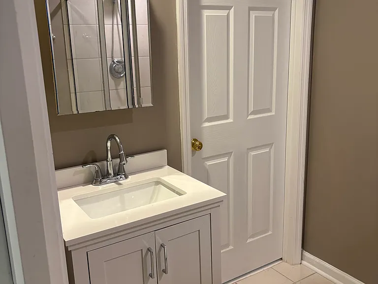 2152 Kings Gate Ln — Photo 11