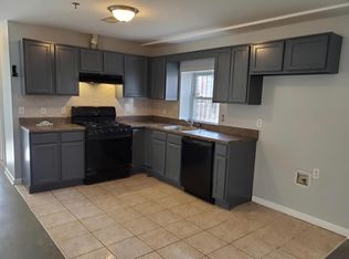 70 Montclair Ave, Newark, NJ 07104