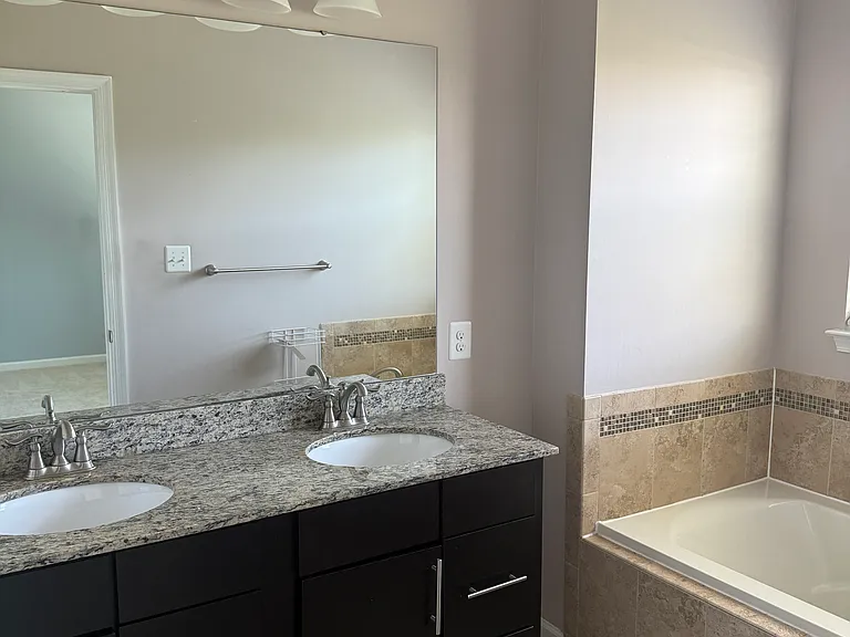19704 Vaughn Landing Dr — Photo 6