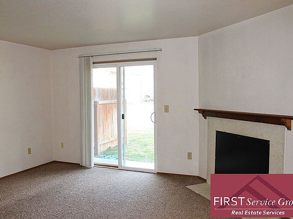 3rd image of 6703-6709 W Denton Ln #594062C7