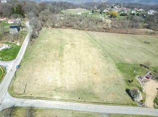 105 Forks Church Rd, Leechburg, PA 15656