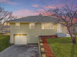 2760 Norwood Ln N, Plymouth, MN 55441