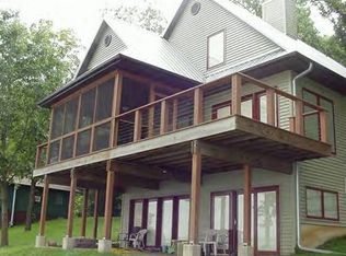 2582 N Sycamore Haven Dr, Nauvoo, IL 62354
