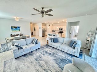 8644 Saint Kitts Cir, Englewood, FL 34224