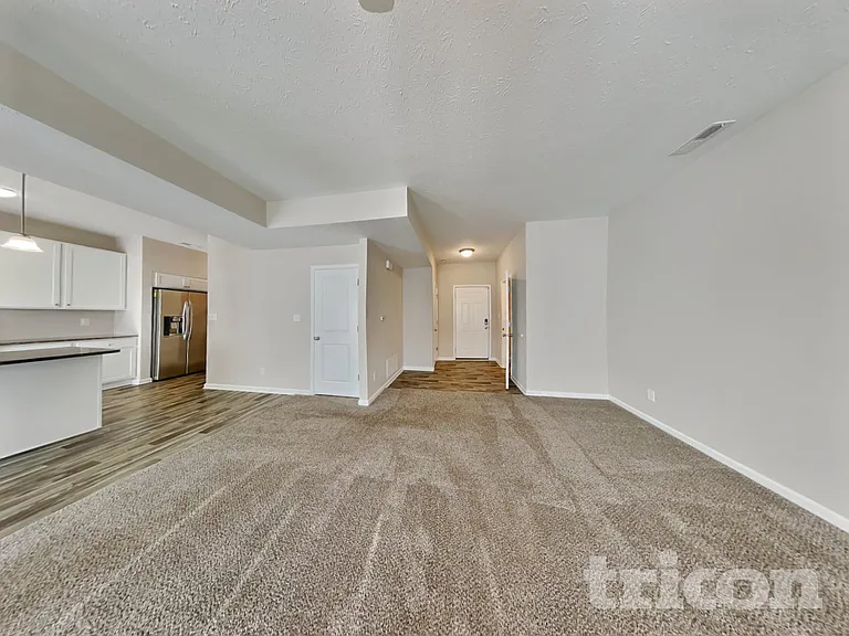 1105 Tomahawk Pl — Photo 3