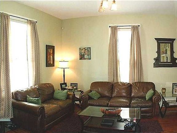 3rd image of 1807 Chamberlain Ave
