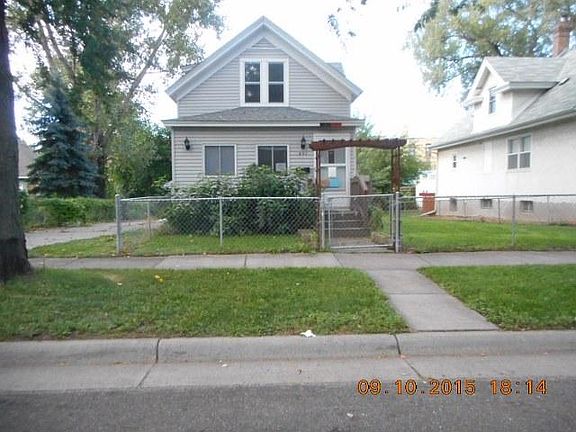 4th image of 271 Lafond Ave