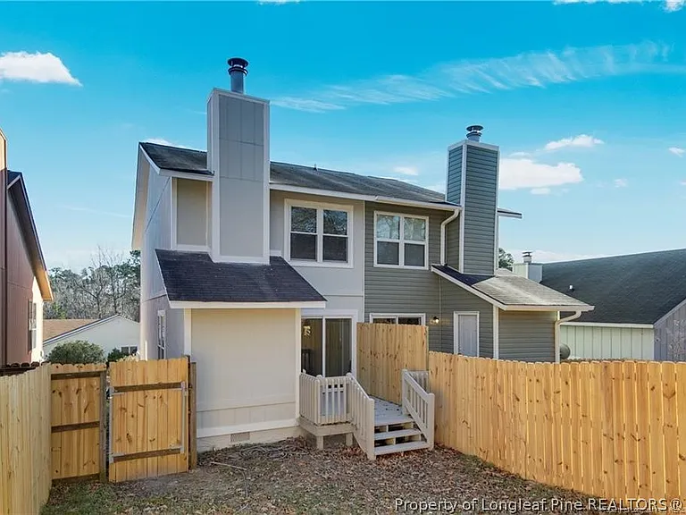 5940 Laguna Dr — Photo 38