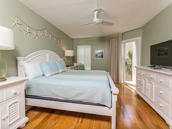 4th image of 1440 Ocean Blvd Unit 238