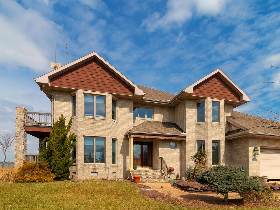 1st image of 34382 Indian River Dr