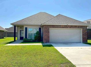 107 Copperfield Ct, Thibodaux, LA 70301