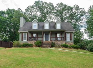 3105 Meadows Cir, Birmingham, AL 35242