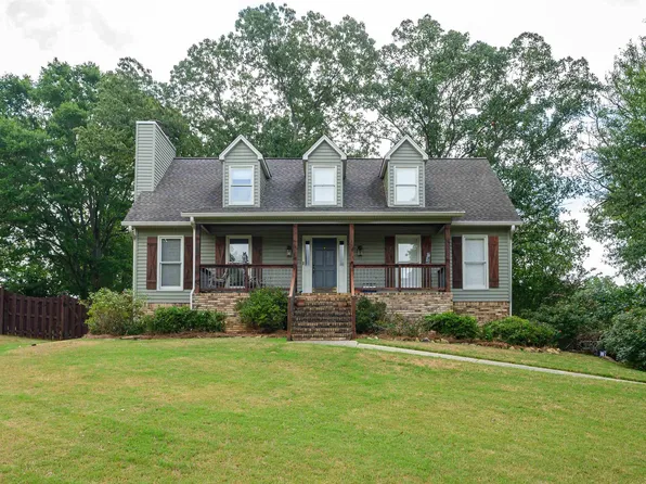 3105 Meadows Cir, Birmingham, AL 35242