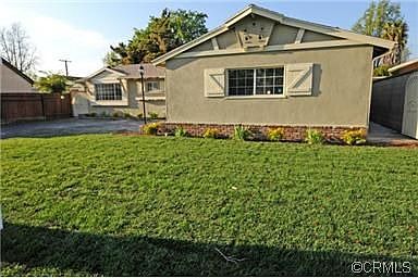 5th image of 1349 Edgehill Dr