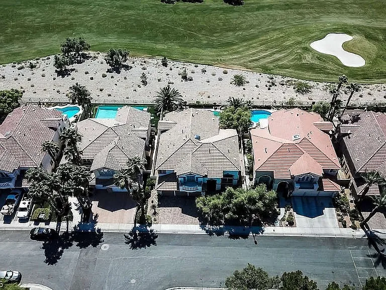 1817 Corta Bella Dr — Photo 32