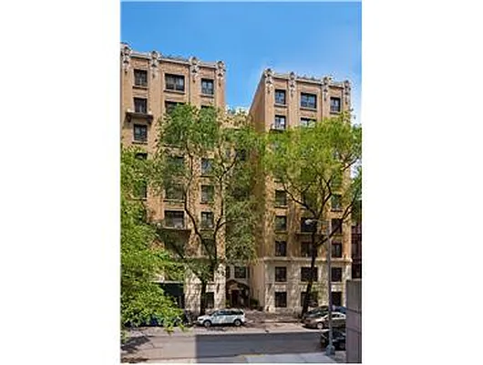 Sold by Douglas Elliman | media 15