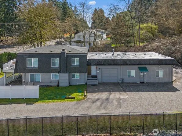 3302 W Tapps Drive E, Lake Tapps, WA 98391