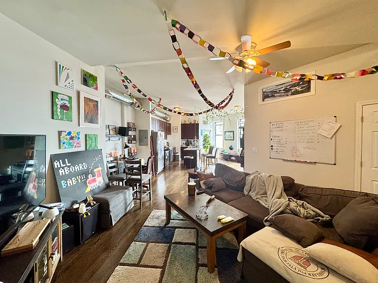 1574 N Milwaukee Ave #3W — Photo 14