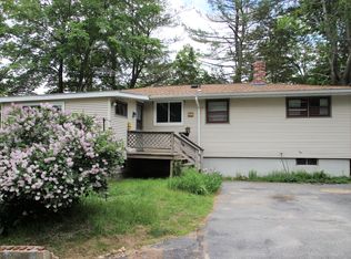 4 Lumber Hill Rd, North Smithfield, RI 02896
