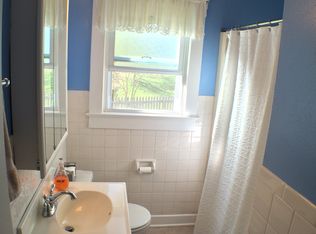 8905 W Hillcrest Dr, Yorktown, IN 47396